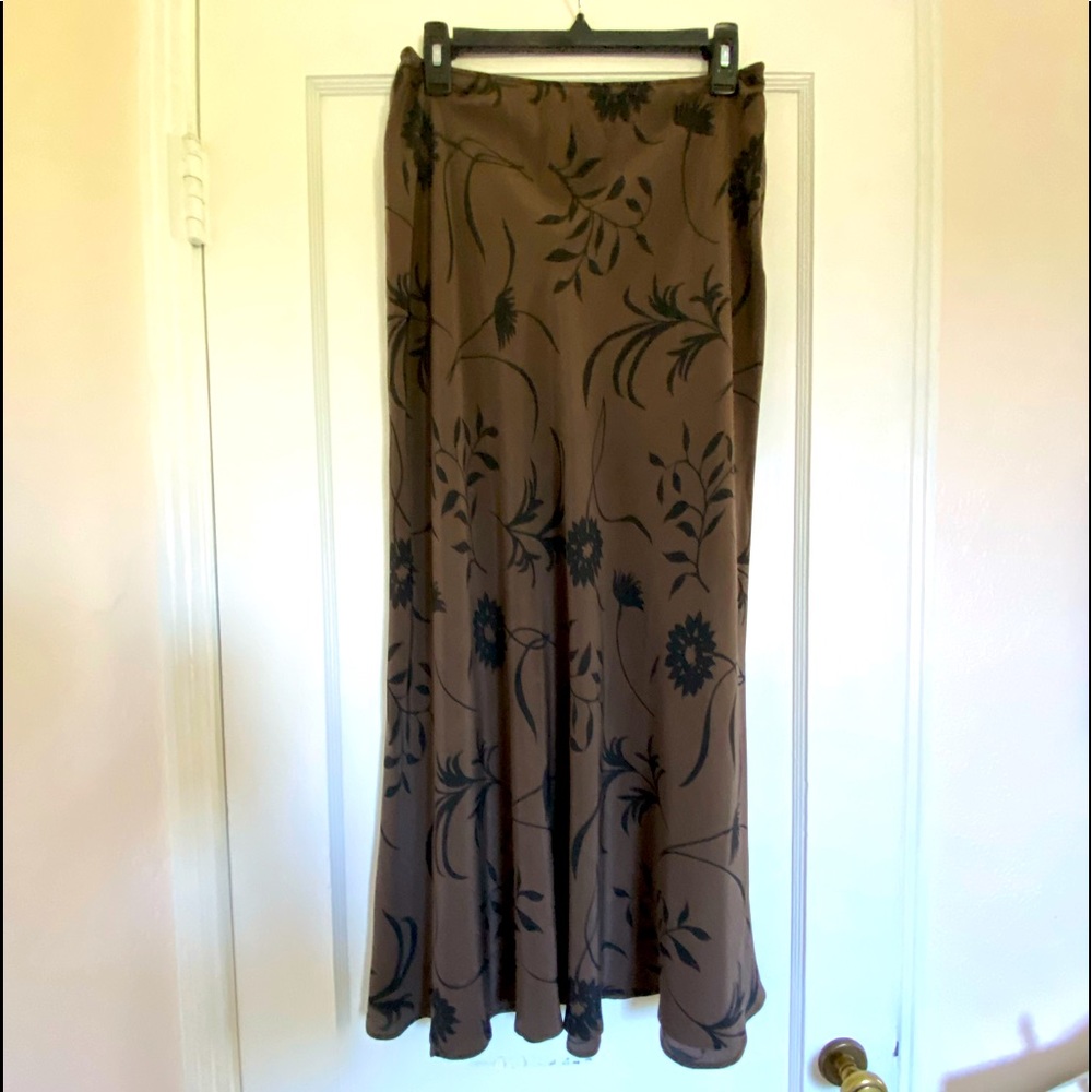 Beautiful silk brown and black maxi skirt Classics by Finity